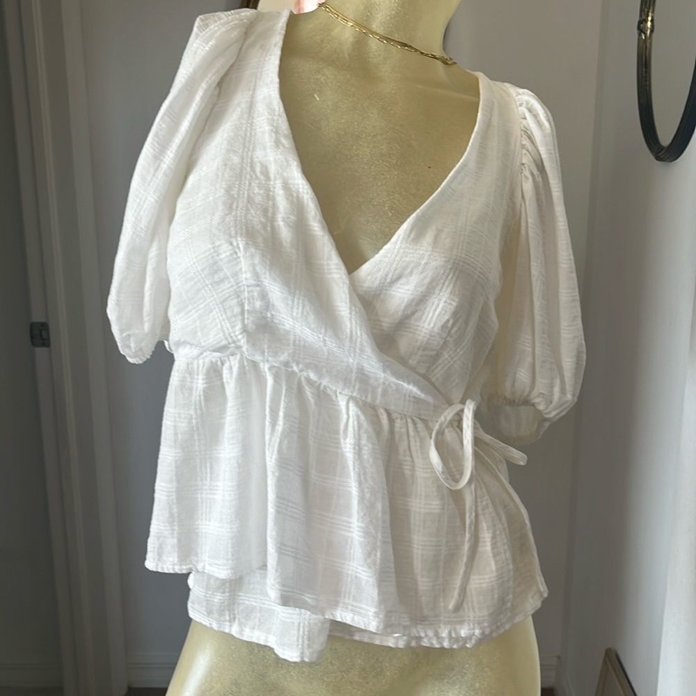 Cute Urban Outfitters Blouse